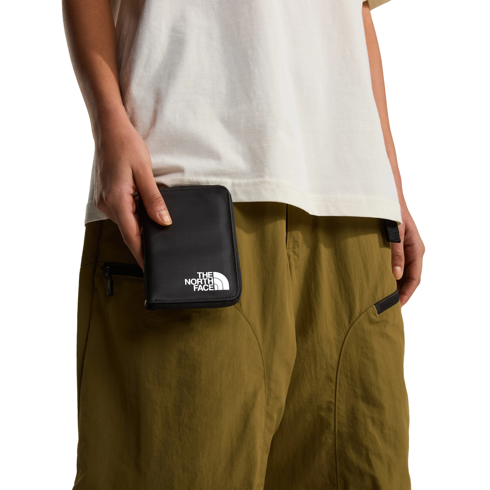 Base Camp Voyager Wallet