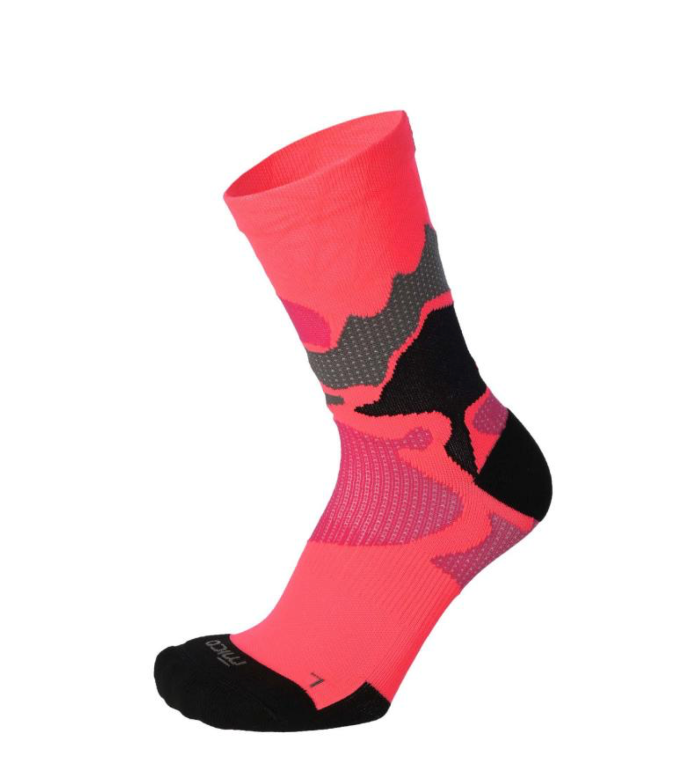 Hike Extra Dry Illustration W